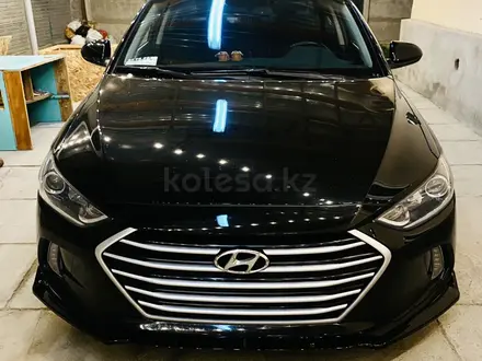 Hyundai Elantra 2018 года за 4 700 000 тг. в Тараз