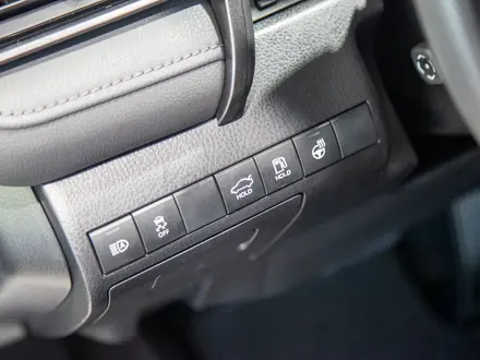 Toyota Camry 2023 года за 16 200 000 тг. в Алматы – фото 20