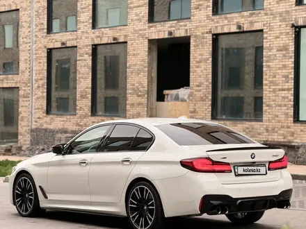 BMW 540 2018 года за 22 000 000 тг. в Шымкент – фото 8