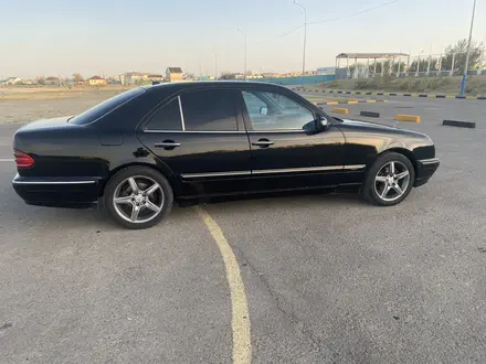 Mercedes-Benz E 240 2001 года за 4 300 000 тг. в Аральск – фото 11