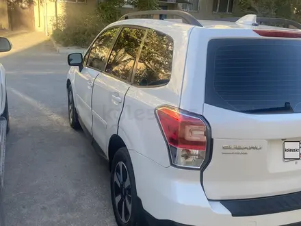 Subaru Forester 2017 года за 6 350 000 тг. в Актау – фото 2