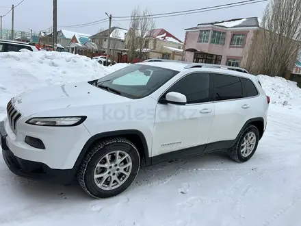 Jeep Cherokee 2014 года за 9 500 000 тг. в Актобе – фото 3