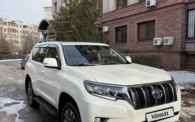 Toyota Land Cruiser Prado 2022 года за 32 000 000 тг. в Алматы