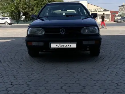 Volkswagen Golf 1993 года за 1 500 000 тг. в Кордай – фото 2