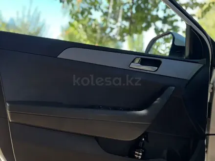 Hyundai Sonata 2020 года за 8 000 000 тг. в Шымкент – фото 10