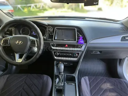Hyundai Sonata 2020 года за 8 000 000 тг. в Шымкент – фото 15
