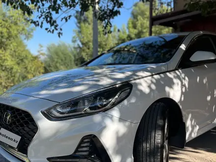 Hyundai Sonata 2020 года за 8 000 000 тг. в Шымкент – фото 4