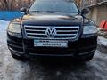 Volkswagen Touareg 2006 годаfor5 700 000 тг. в Алматы – фото 2