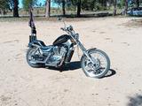 Suzuki  Intruder VS 400 1994 года за 1 700 000 тг. в Семей