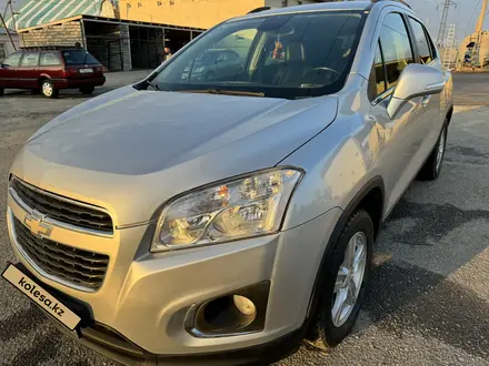 Chevrolet Tracker 2014 года за 5 300 000 тг. в Шымкент – фото 18