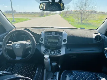 Toyota RAV4 2011 года за 8 000 000 тг. в Астана – фото 4