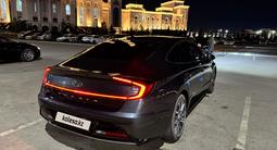 Hyundai Sonata 2022 годаүшін12 850 000 тг. в Астана – фото 3