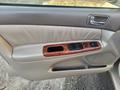 Toyota Camry 2003 года за 5 300 000 тг. в Семей – фото 16