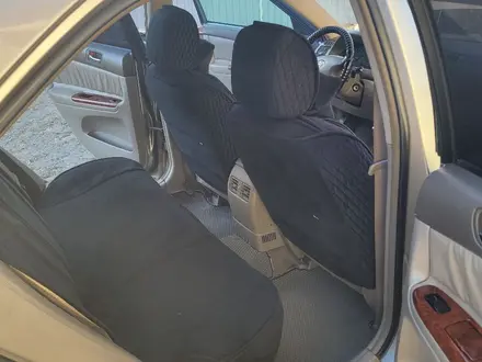 Toyota Camry 2003 года за 5 300 000 тг. в Семей – фото 21