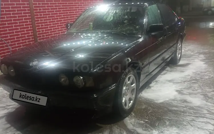 BMW 320 1992 года за 600 000 тг. в Шу