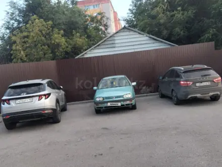 Volkswagen Golf 1993 года за 1 500 000 тг. в Костанай – фото 2