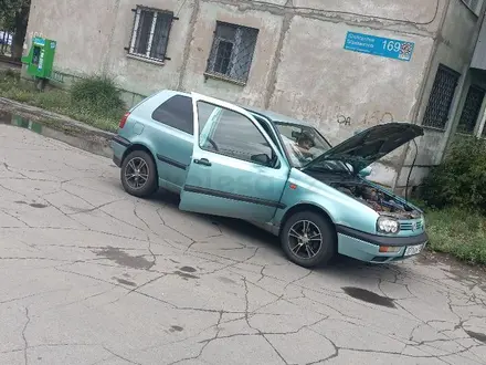 Volkswagen Golf 1993 года за 1 500 000 тг. в Костанай – фото 5