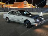 Mercedes-Benz E 230 1996 годаүшін2 100 000 тг. в Кызылорда – фото 2