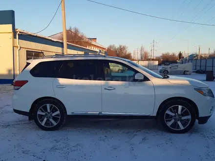 Nissan Pathfinder 2013 года за 10 500 000 тг. в Актобе – фото 2