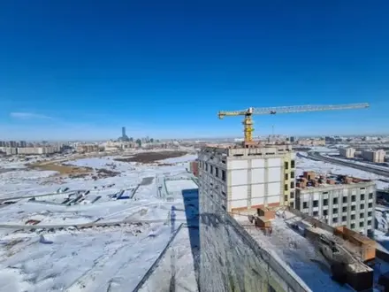 Башенный кран в Актау в Актау