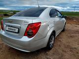 Chevrolet Aveo 2014 года за 3 300 000 тг. в Петропавловск – фото 4