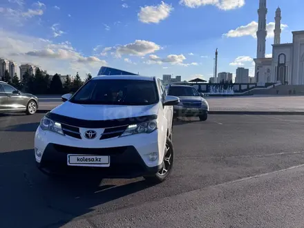 Toyota RAV4 2013 года за 8 550 000 тг. в Астана