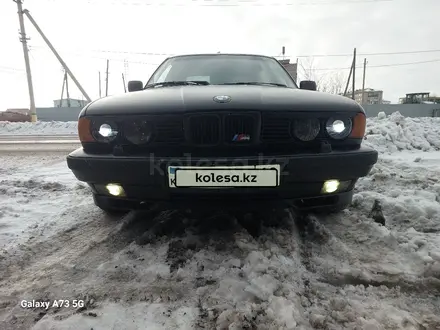 BMW 525 1990 года за 2 750 000 тг. в Костанай – фото 2