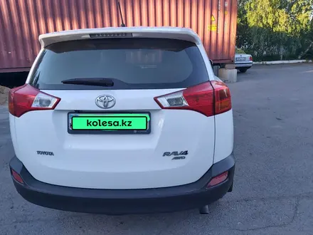 Toyota RAV4 2014 года за 10 000 000 тг. в Караганда – фото 2