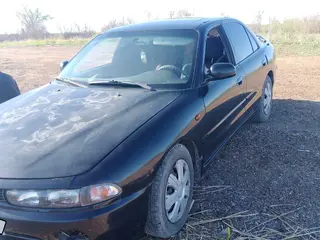 Mitsubishi Galant