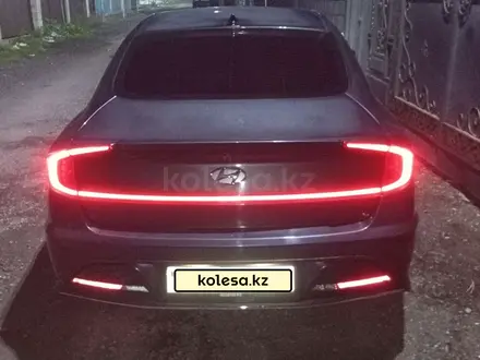 Hyundai Sonata 2021 года за 11 500 000 тг. в Алматы – фото 14