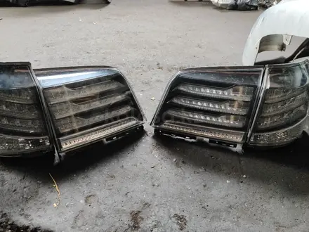 Задние стопы на Lexus LX 570 за 70 000 тг. в Алматы