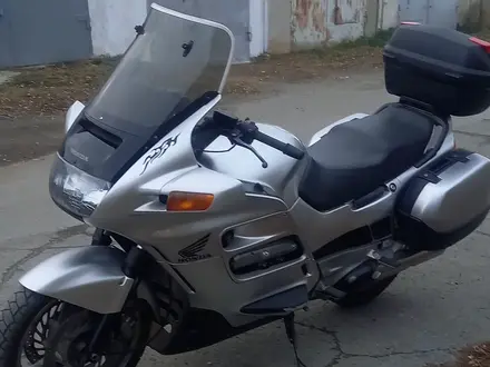 Honda  ST1100 1994 года за 2 000 000 тг. в Лисаковск – фото 5