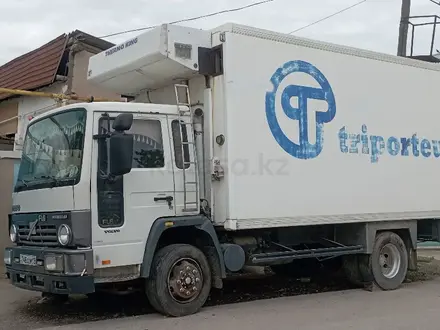 Volvo  FL 1996 года за 5 000 000 тг. в Шымкент