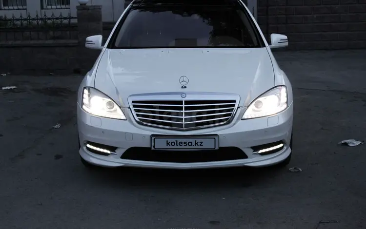 Mercedes-Benz S 500 2009 годаfor12 500 000 тг. в Алматы