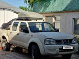 Nissan NP300 2008 года за 2 800 000 тг. в Алматы – фото 2