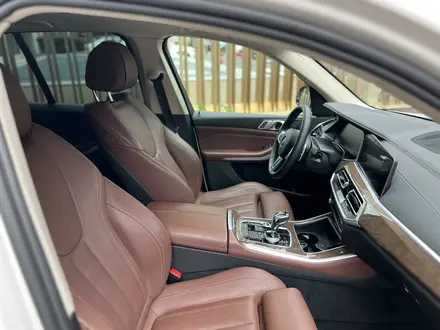 BMW X5 2020 года за 33 500 000 тг. в Астана – фото 17