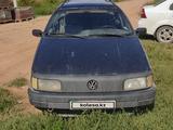 Volkswagen Passat 1991 годаfor1 200 000 тг. в Астана