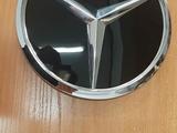 Mercedes-benz w166 GL эмблема на решетку радиатора за 50 000 тг. в Алматы – фото 2