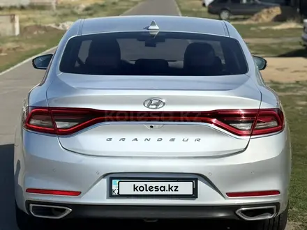 Hyundai Grandeur 2016 года за 10 000 000 тг. в Павлодар – фото 2