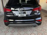 Hyundai Santa Fe 2018 годаүшін6 700 000 тг. в Актау – фото 3