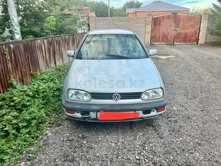 Volkswagen Golf 1996 года за 950 000 тг. в Астана – фото 4