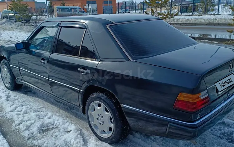 Mercedes-Benz E 220 1993 годаүшін1 400 000 тг. в Петропавловск