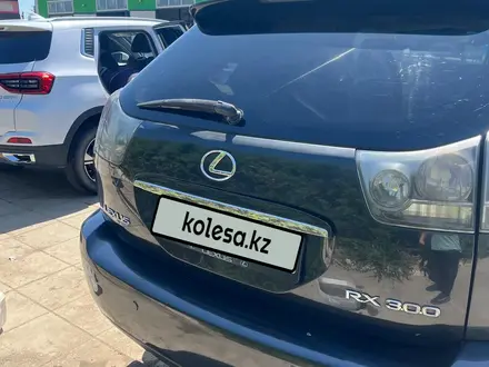 Lexus RX 300 2004 года за 6 400 000 тг. в Актобе – фото 2