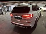 BMW X5 2023 года за 51 000 000 тг. в Алматы – фото 3