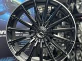 Диски на Mercedes GLS Разно-Широкие R22^ 5^ 112 в наличии в Астане! за 1 111 000 тг. в Астана