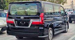 Toyota Granvia 2025 года за 42 000 000 тг. в Алматы – фото 4