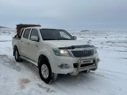 Toyota Hilux 2014 года за 9 000 000 тг. в Актау