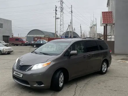 Toyota Sienna 2012 года за 12 500 000 тг. в Атырау – фото 6