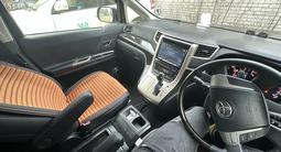 Toyota Alphard 2013 годаүшін13 000 000 тг. в Усть-Каменогорск – фото 3