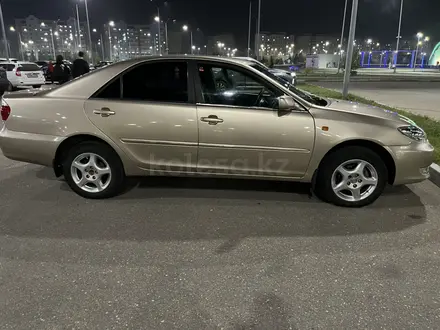 Toyota Camry 2002 года за 4 350 000 тг. в Семей – фото 3